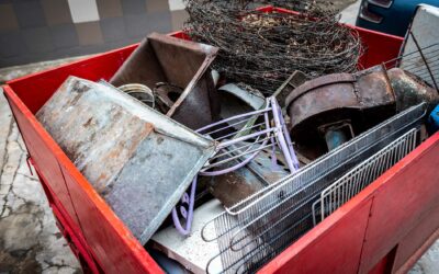 Salvaging Scrap Metal During Your Summer Garage Clean-up